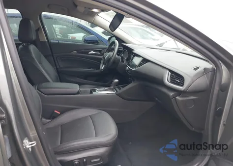 2018 Buick Regal Sportback Essence из США, поврежденный, VIN W04GP6SX3J1125961